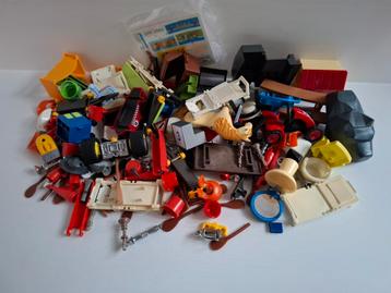 Lot Playmobil onderdelen beschikbaar voor biedingen