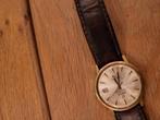 Omega, millésime âgé de 60 ans, en état de marche, automatiq, Bijoux, Sacs & Beauté, Enlèvement, Comme neuf, Omega