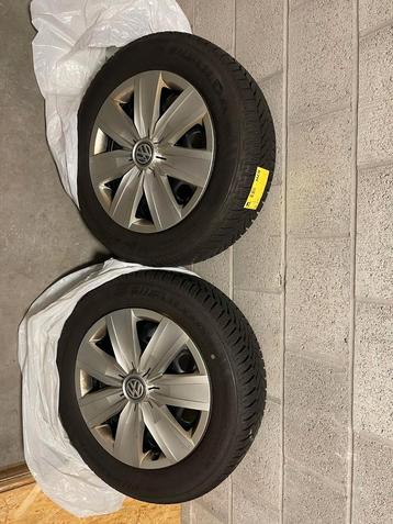 ✅️Banden met velgen + wieldoppen, 205/60R16 ZGAN✅️ beschikbaar voor biedingen