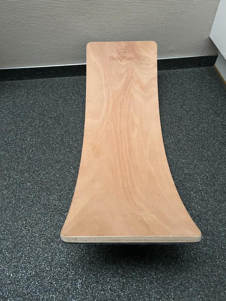 BabyDan Balance Board - Balansbord of hobbel bord 80x30, Kinderen en Baby's, Speelgoed | Hobbelfiguren, Nieuw, Ophalen of Verzenden