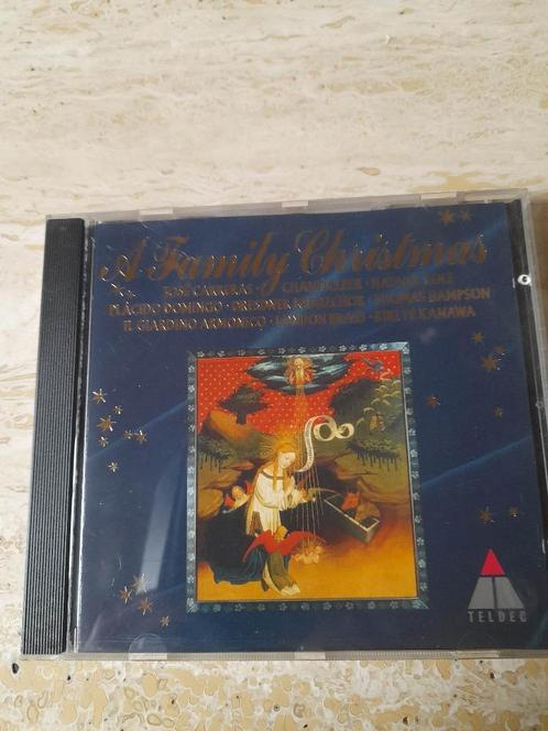 CD 'Un Noël en famille', CD & DVD, CD | Noël & St-Nicolas, Comme neuf, Noël, Enlèvement ou Envoi