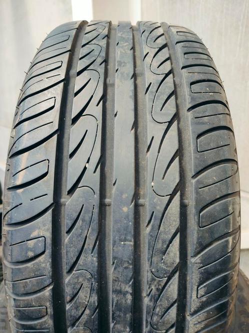 225/55r16 35€ per stuk mét plaatsen 22555r16, Auto-onderdelen, Besturing, Ophalen of Verzenden