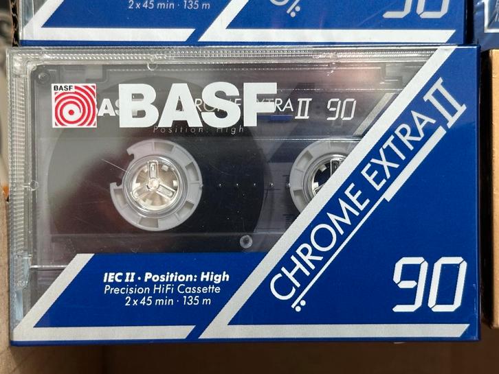 Audio cassettes BASF chrome extra II (1991), Cd's en Dvd's, Cassettebandjes, Nieuw in verpakking, Onbespeeld, Overige genres, 2 t/m 25 bandjes