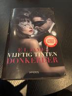 Vijftig tinten donkerder boek, Ophalen of Verzenden, Zo goed als nieuw