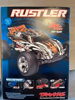 Telegeleide auto traxxas rustler, Enlèvement, Comme neuf