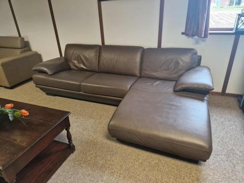 BRUINE BUFFELLEDEREN HOEKSALON NATUZZI, Huis en Inrichting, Zetels | Complete zithoeken, Gebruikt, Leer, Ophalen