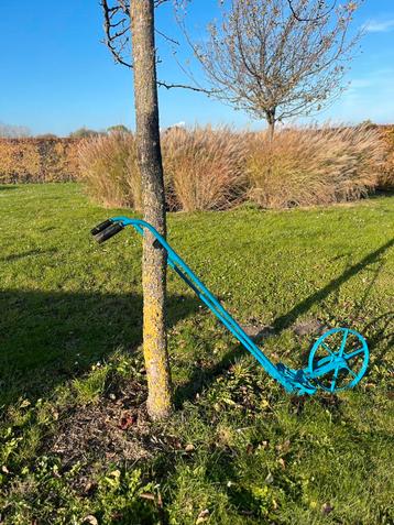 Handcultivator / Eenwielige schoffel – ideaal voor moestuin beschikbaar voor biedingen