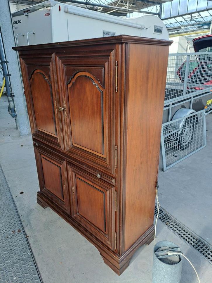Barkast vol eik, met glaze legger en verlichting, Huis en Inrichting, Kasten | Buffetkasten, Gebruikt, 150 tot 200 cm, 150 tot 200 cm