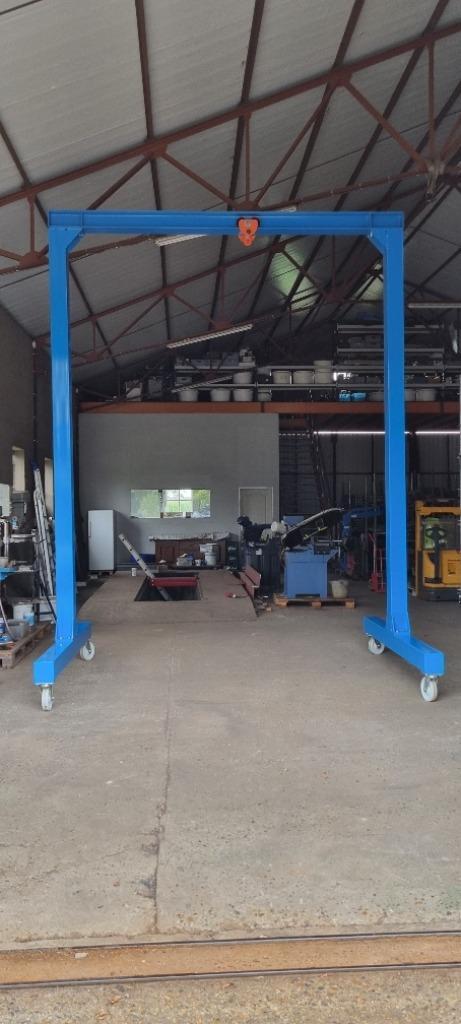 Portaalkraan 2 Ton, Doe-het-zelf en Bouw, Lieren en Takels, Nieuw, Handmatig, Ophalen