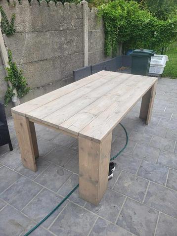 tuintafel stijgerhoud  disponible aux enchères