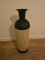 Vase metal noir 60.5cm, Maison & Meubles, Accessoires pour la Maison | Vases, Noir