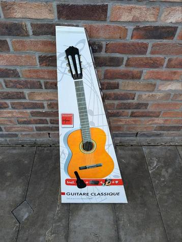 guitare classique neuve