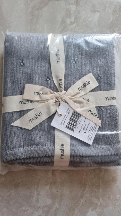 Deken Mushie Pointelle grijs, Kinderen en Baby's, Dekens, Slaapzakjes en Inbakerproducten, Nieuw, Deken, 85 tot 100 cm, Ophalen of Verzenden