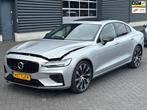 Volvo S60 2.0 Recharge T6 AWD R-Design, panoramadak, harman, Auto's, Automaat, 4 deurs, Gebruikt, Euro 6