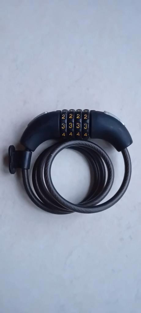 Cadenas antivol à chiffres Maxxus, Vélos & Vélomoteurs, Accessoires vélo | Cadenas de vélo, Comme neuf, Cadenas à combinaison