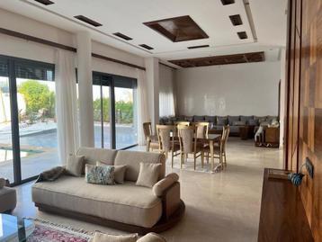 Prachtige villa met zwembad te koop Menzeh Rabat Marokko beschikbaar voor biedingen