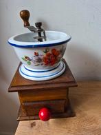 Vintage koffiemolen met bloemmotief, Antiek en Kunst, Antiek | Keukengerei, Ophalen of Verzenden