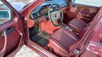 Mercedes 230E *Zeldzaam Interieur* weinig km, Auto's, Mercedes-Benz, 4 deurs, Achterwielaandrijving, 4 cilinders, 2299 cc