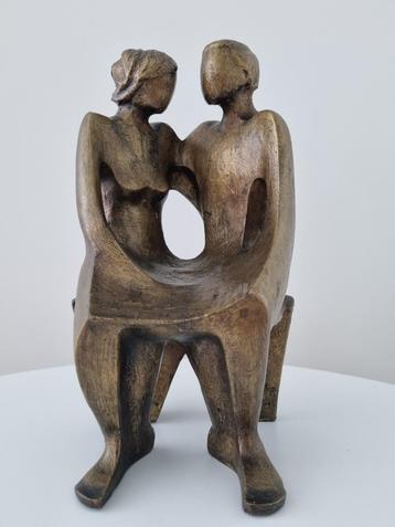 Sculptuur "Eeuwig verbonden" van H. Van Beersel