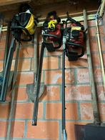 Heggenscharen op benzine, en ander spul., Enlèvement, Essence