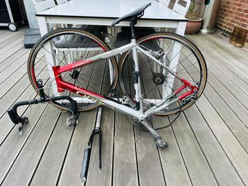 Koersfiets Orbea asphalt beschikbaar voor biedingen