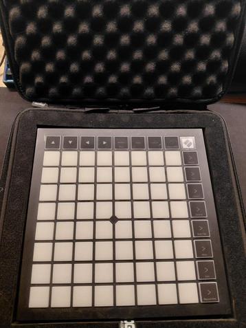 Étui Novation Launchpad X +, Enlèvement ou Envoi, Comme neuf