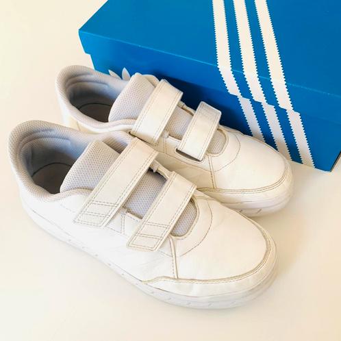 Adidas Altasport sneakers Maat 38, Sport en Fitness, Turnen, Gebruikt, Turnschoenen, Maat 36 t/m 42, Wit, Ophalen of Verzenden