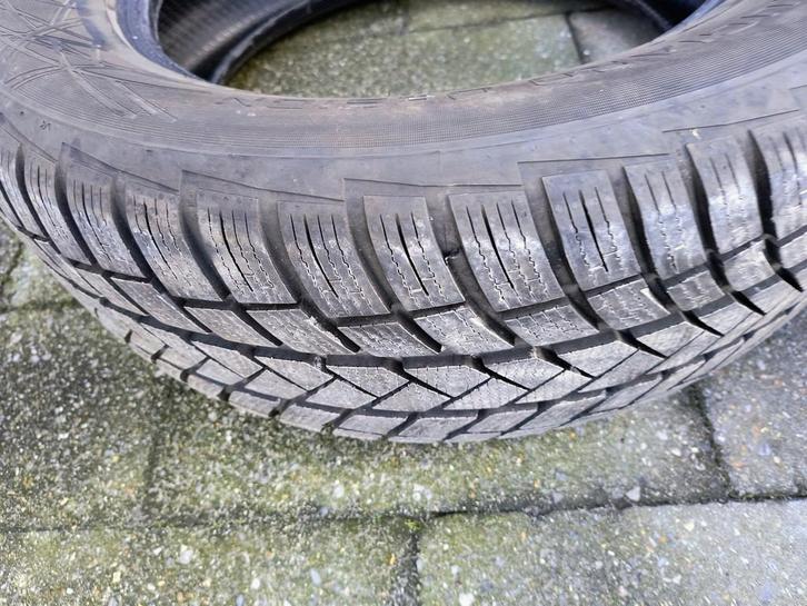 winterbanden 255 55 r18  NIEUW, Auto-onderdelen, Banden en Velgen, Band(en), Winterbanden, 18 inch, 255 mm, Personenwagen, Nieuw
