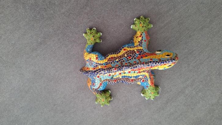 Vrolijk Mozaïek Hagedis / Salamander Beeldje - Gaudí Stijl D, Verzamelen, Beelden en Beeldjes, Gebruikt, Dier, Ophalen