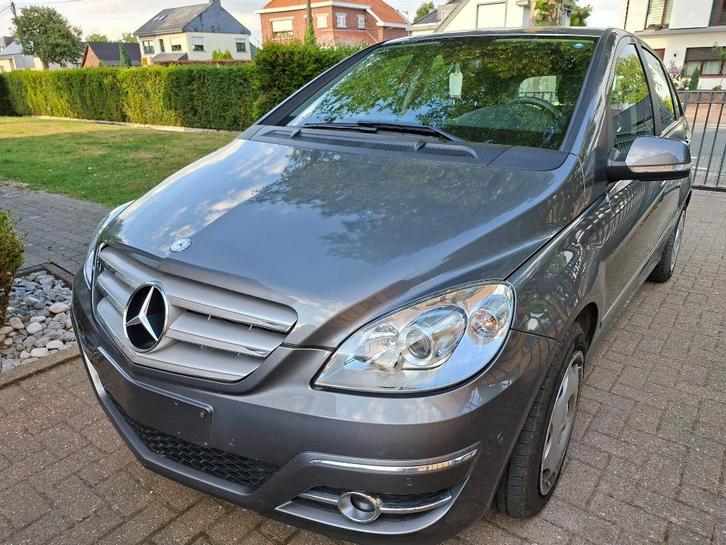 Mercedes B180 CDI/2010/1er Pr/Automatique/Clim/GPS/77000 km, Auto's, Mercedes-Benz, Bedrijf, B-Klasse, ABS, Adaptive Cruise Control