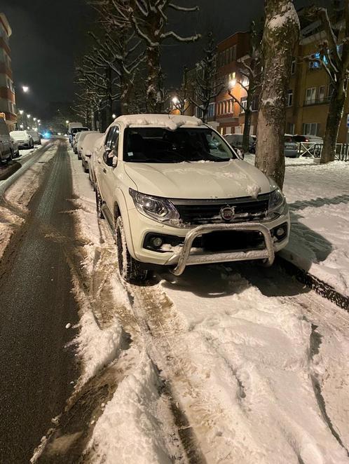 Fiat Fullback, Auto's, Fiat, Particulier, Fullback, Diesel, Euro 6, Overige carrosserie, 5 deurs, Automaat, Wit, Zwart, Leder