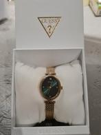 Guess dames horloge, Bijoux, Sacs & Beauté, Montres | Femmes, Enlèvement, Guess