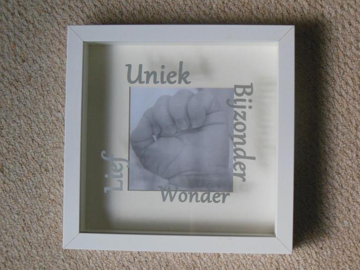 Geboortekader - Uniek Bijzonder Wonder (licht beschadigd), Enfants & Bébés, Cadeaux d'accouchement & Assiettes de naissance, Comme neuf