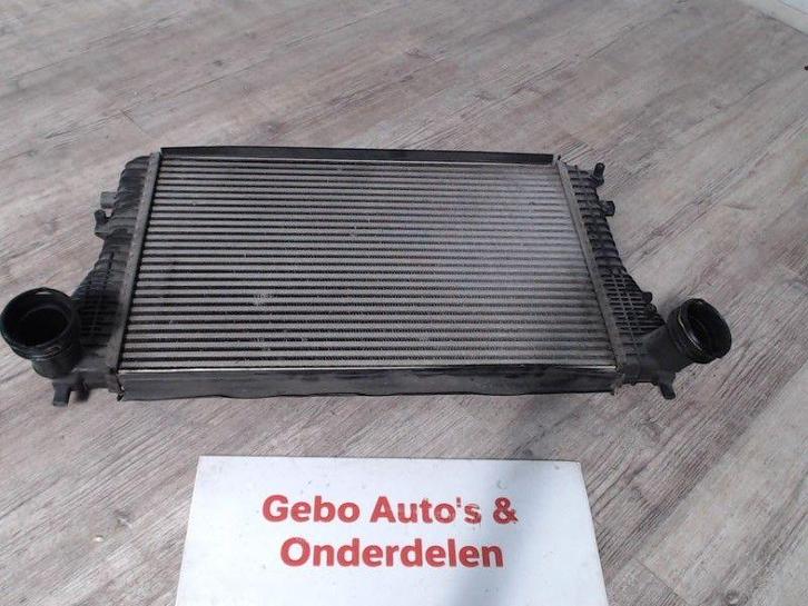 RADIATEUR Volkswagen Golf VI (5K1) (1K0-145-803-S-), Auto-onderdelen, Airco en Verwarming, Volkswagen, Gebruikt