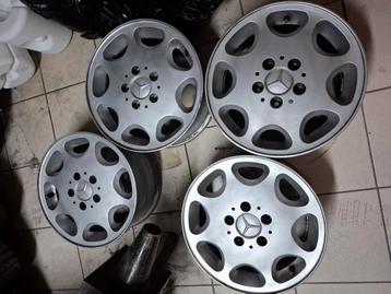 Jantes Mercedes E w124 beschikbaar voor biedingen
