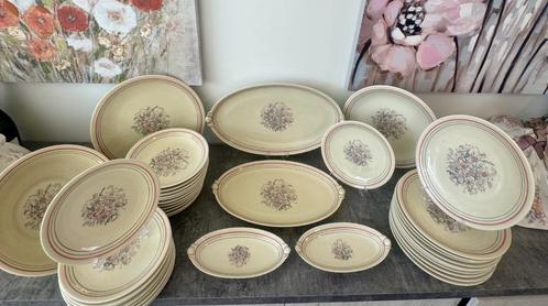 39-delig tafelset Royal Limoges, Antiek en Kunst, Antiek | Servies compleet, Ophalen