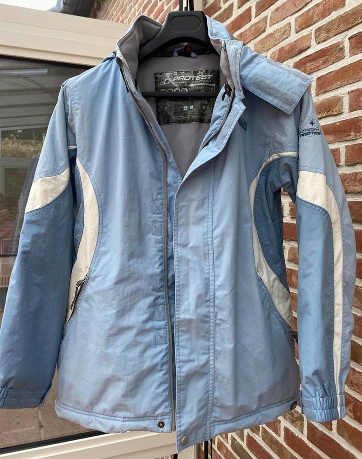 Mooi skipak Protest maat 36, Kleding | Dames, Wintersportkleding, Zo goed als nieuw, Maat 36 (S), Ophalen