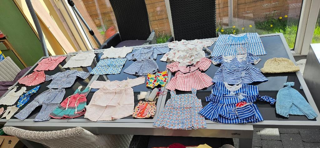 Lot de vêtements et accessoires de poupées vintage années 50, Enlèvement ou Envoi, Utilisé, Vêtements