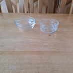2 kleine glazen potjes, Huis en Inrichting, Ophalen of Verzenden, Zo goed als nieuw, Glas, Kom(men)
