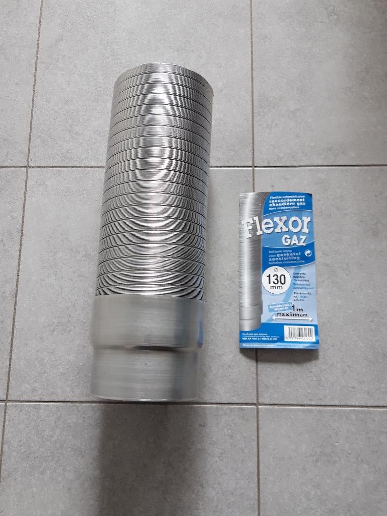 Tuyau flexible avec manchon de raccordement, Bricolage & Construction, Tuyaux & Évacuations, Neuf, Aluminium, Moins de 2 mètres