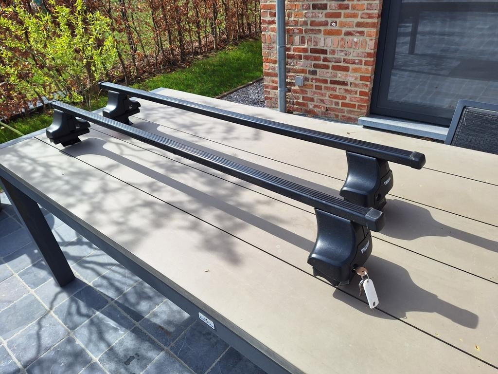 Thule dakdragers, Ophalen