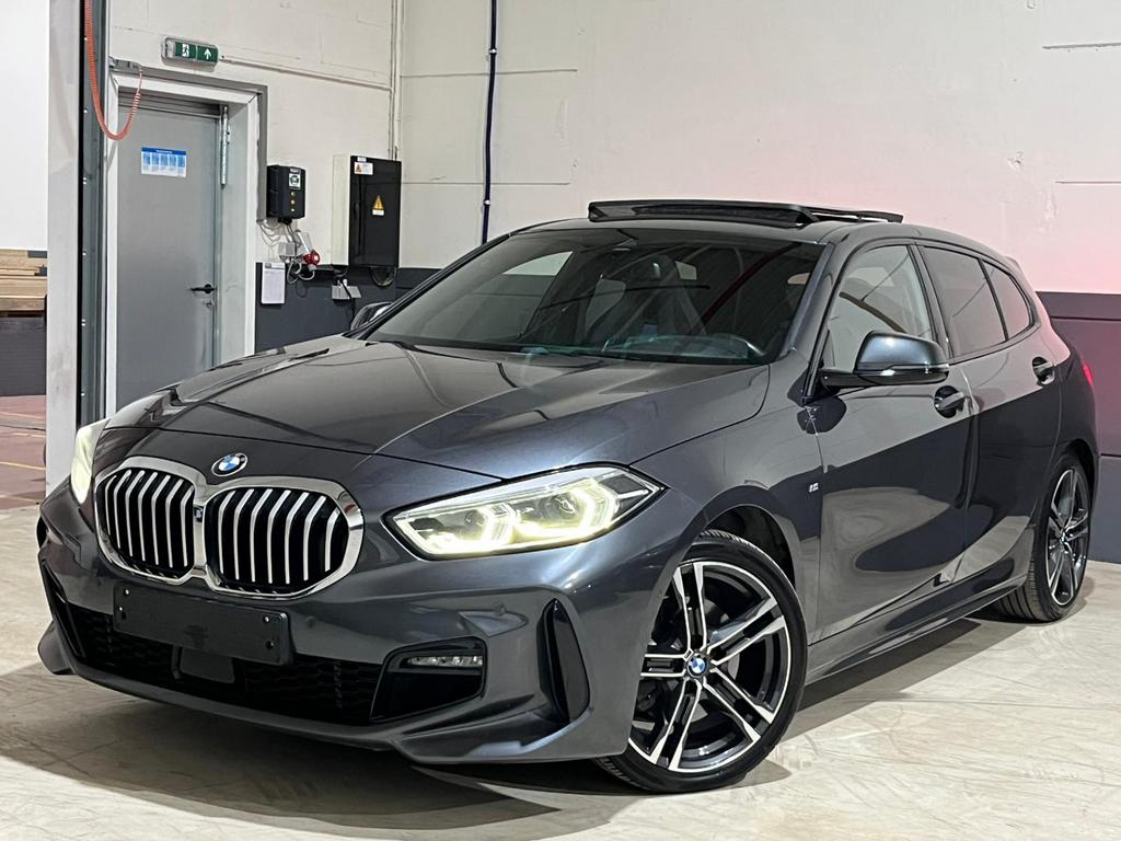 BMW 118iA M PERFORMANCE VIRTUA*PANO*LED*KEYLESS*M SEATS*FULL, Auto's, BMW, 5 deurs, Particulier, Zilver of Grijs, 103 kW