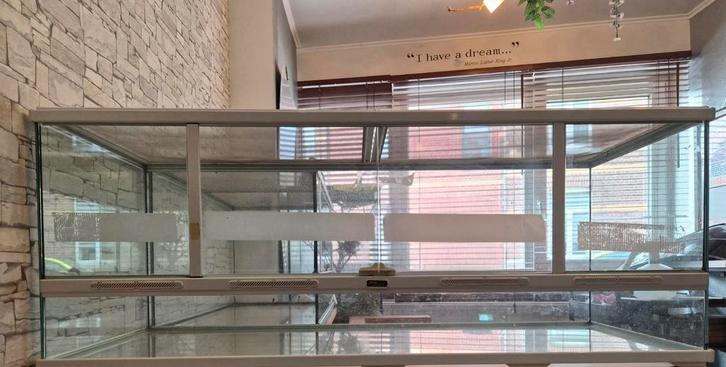 Terrarium terratlantis 118x45x45🍀, Maison & Meubles, Ameublement | Rideaux & Stores à lamelles, Enlèvement