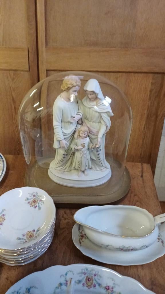 Stolp met Heilige Familie, Ophalen