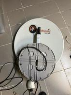 Schotelantenne voor op camper of caravan, Ophalen, Gebruikt, (Schotel)antenne, Overige merken