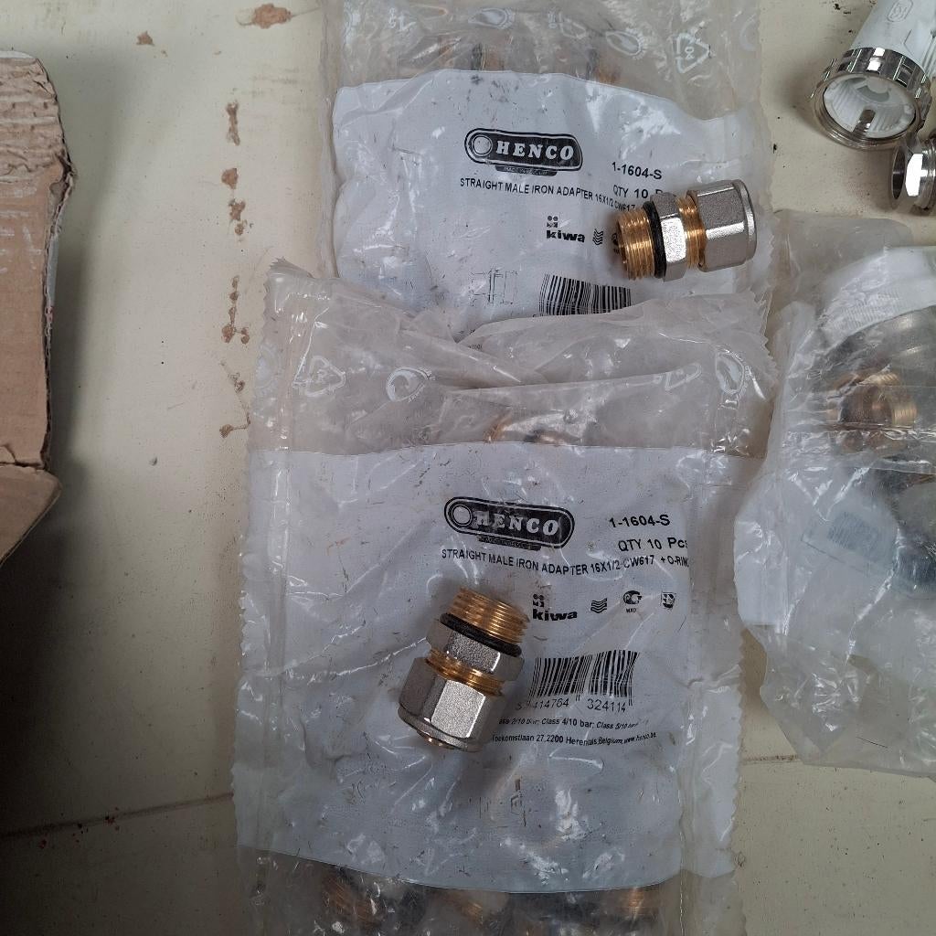 Branchements sanitaires, chauffage au sol, gaz..., Bricolage & Construction, Sanitaire, Autres types, Inox, Enlèvement ou Envoi