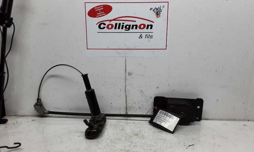 DIVERS DIVERS Ford Transit (01-2006/08-2014) (5C161K353AB), Mevr. I. Hauben, Rue de l'Espoir 34 34
4030  GRIVEGNÉE, BE, Info@Collignon.be