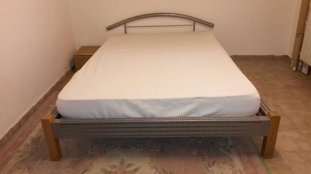 Lit 140x200cm, Gris, Enlèvement, Utilisé, Une personne