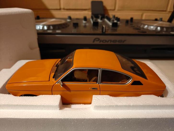 Minichamps Opel Kadett C Coupé oranje 1/18, Hobby en Vrije tijd, Modelauto's | 1:18, MiniChamps, Ophalen of Verzenden