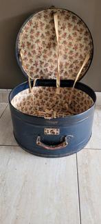 Hoedendoos vintage, Antiek en Kunst, Ophalen